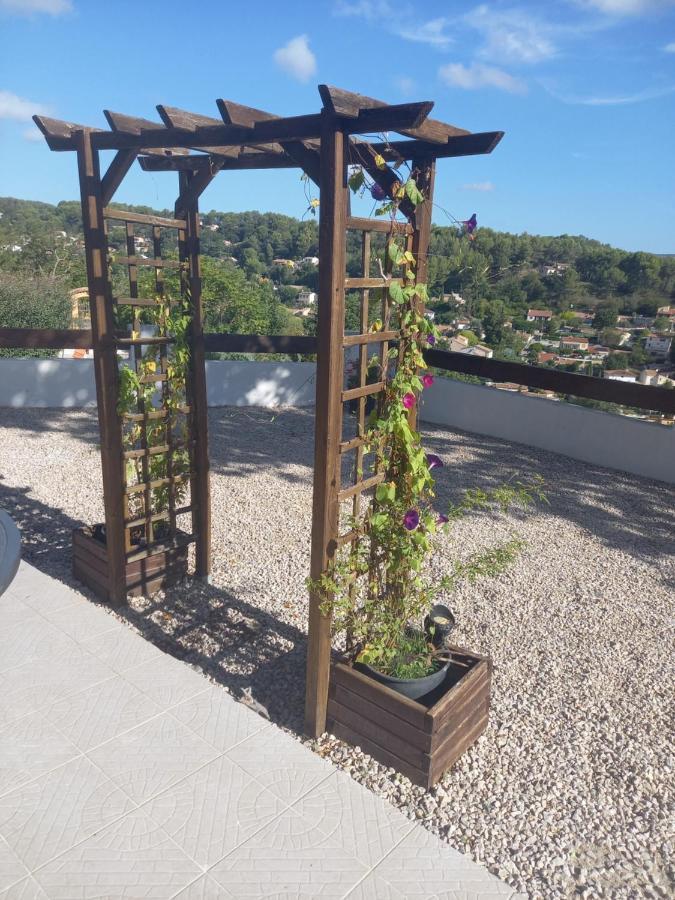 Vue Magnifique, Jardin Et Petit Cocon En Provence Appartement Peypin Buitenkant foto